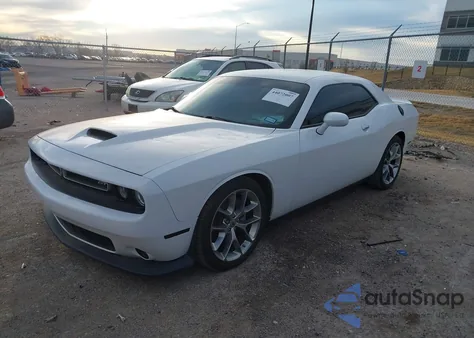 2022 Dodge Challenger Gt z USA, uszkodzony, nr VIN 2C3CDZJGXNH127993